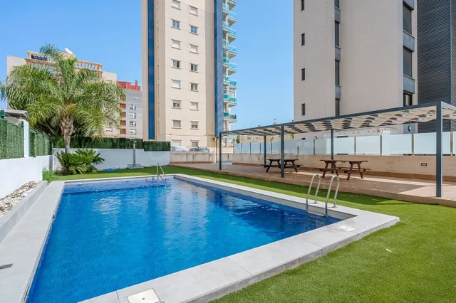 APARTAMENTO DE 3 DORMITORIOS Y 2 BAÑOS EN GUARDAMAR DEL SEGURA (ALICANTE) — 38