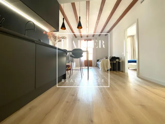 Piso reformado en el Born con 2 dormitorios disponible — 30