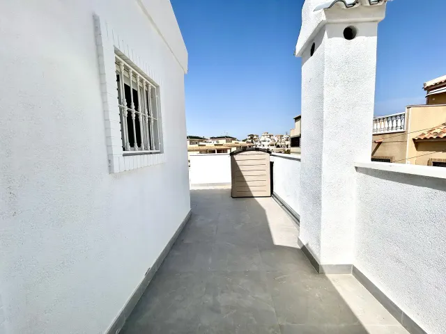 Villa 5 habitaciones 166m² en venta - Villamartin — 21