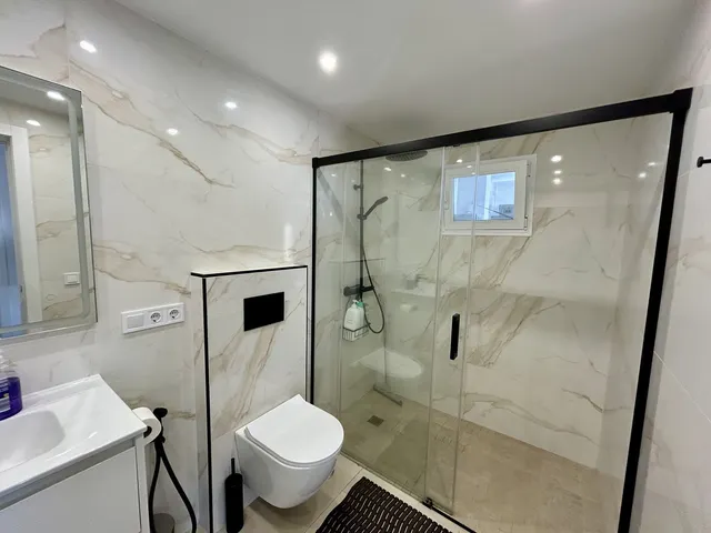 Chalet 6 habitaciones 400m² en venta - Centro — 44