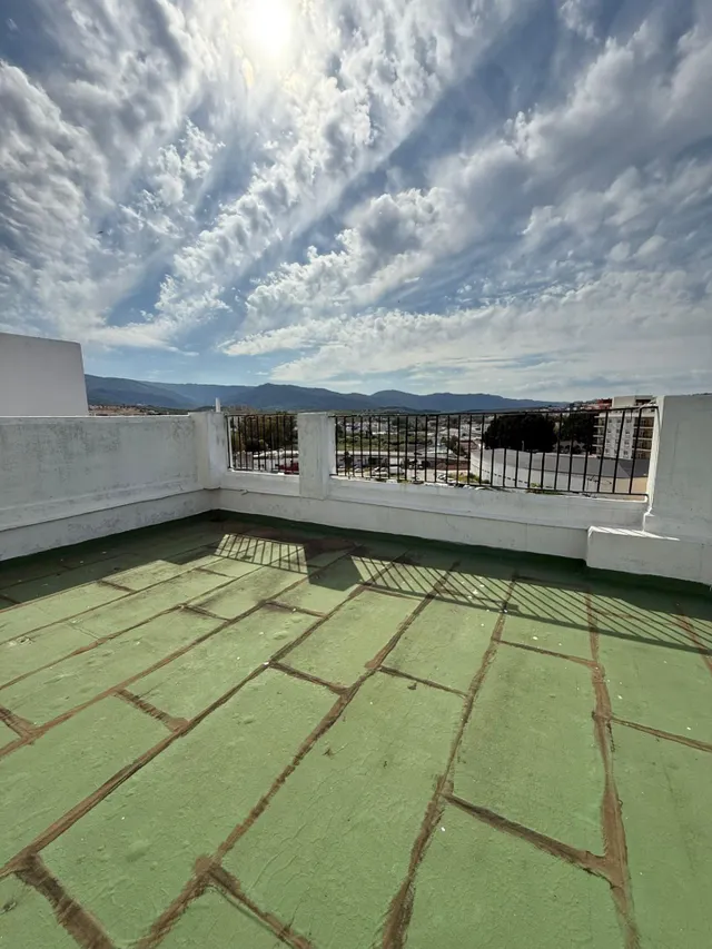 Espectacular vivienda con encanto, amplitud y jardín privado — 30