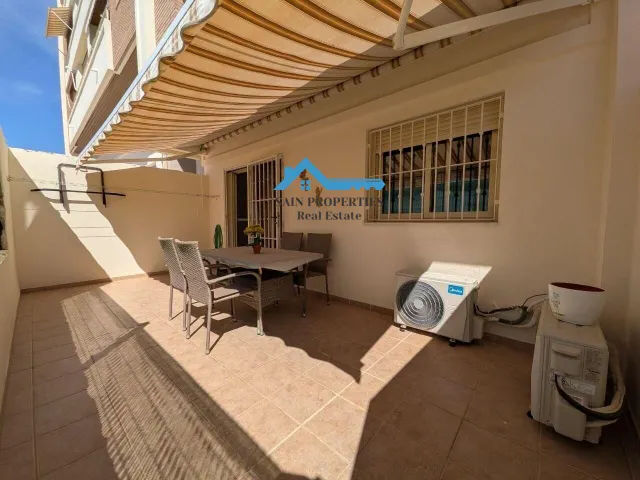 Amplio apartamento con gran terraza y piscina en Alfaz del Pi — 19