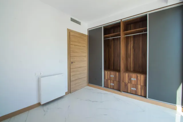 Se venden 2 maravillosas viviendas de obra nueva, zona Sierra Cortina- PRECIO NEGOCIABLE — 34