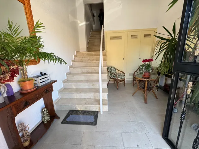 Vivienda Unifamiliar con dos pisos independientes — 27