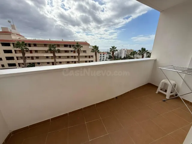 Apartamento en alquiler en Los Cristianos por temporada - foto 3