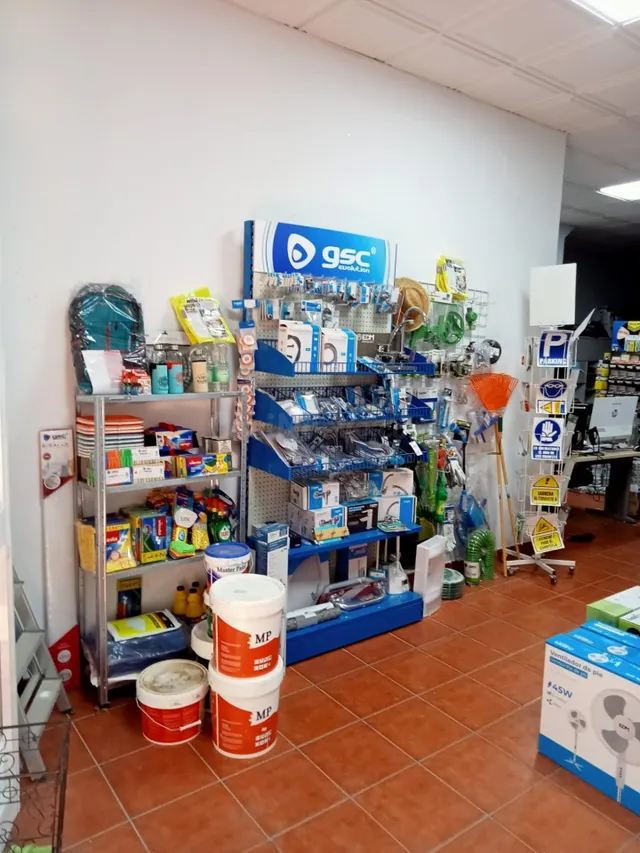 OPORTUNIDAD DE LOCAL COMERCIAL EN BURGUILLOS, SEVILLA. - foto 2