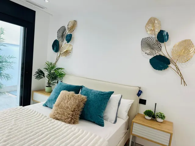 Villa contemporánea con piscina privada y solárium en San Pedro del Pinatar — 16