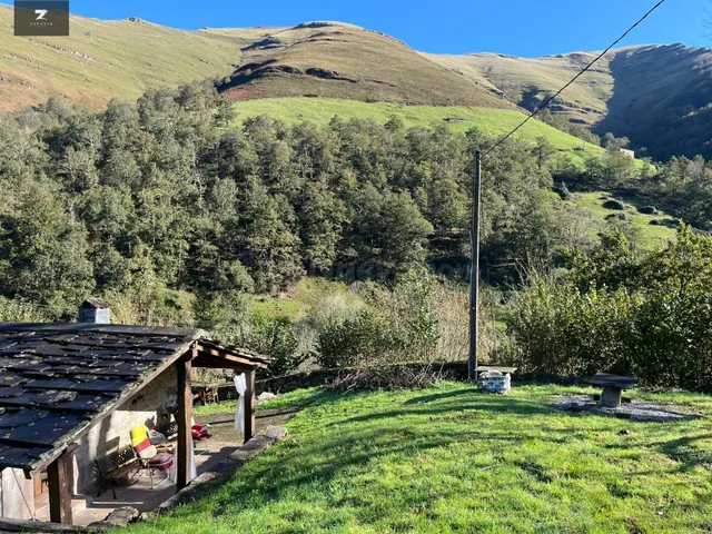 VENTA DE DOS CABAÑAS REFORMADAS EN VEGA DE PAS - foto 2