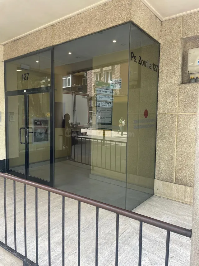OFICINA PASEO ZORRILLA - foto 2