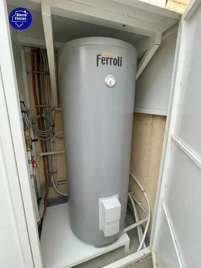 **se vende casa en Oviedo** — 44