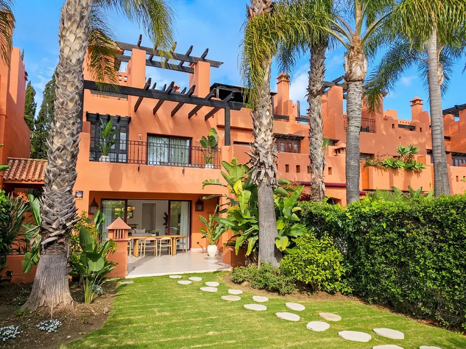 Adosado 4 habitaciones 323m² en venta - Marbella