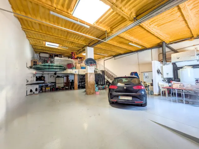 CASA DE DISEÑO TODA EN PLANTA BAJA EN AMPOSTA — 16