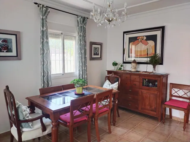 CHALET URBANO DE ENSUEÑO EN VENTA — 8