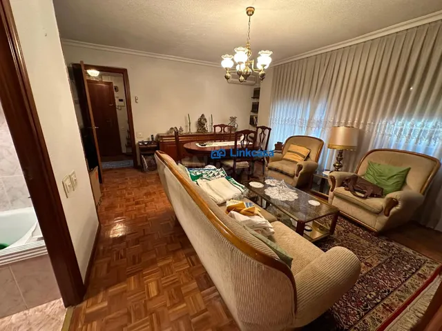 PISO EN VENTA DE 133 METROS CUADRADOS Y TERRAZA EN VISTA ALE - foto 3