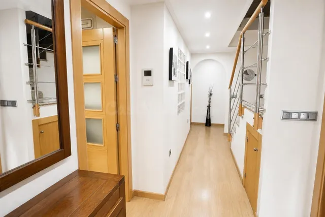 Casa 4 habitaciones 190m² en venta - CENTRO - foto 3