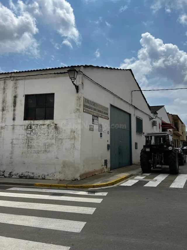 Nave industrial 610m² en venta - Llombai - foto 5