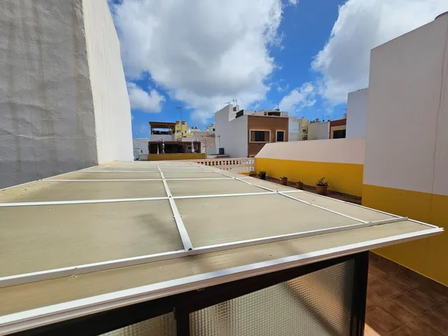 Chalet adosado en venta en Calle Misericordia — 11