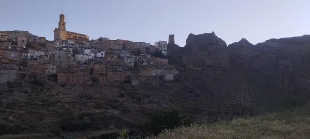 CASA DE 316m2 construidos en el bonito pueblo de Moros, proximo a Calatayud — 8