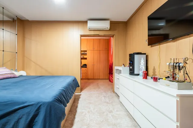 Casa de 4 plantas en zona céntrica de La Laguna · Ideal para inversores y familias numerosas · Muchas posibilidades — 17