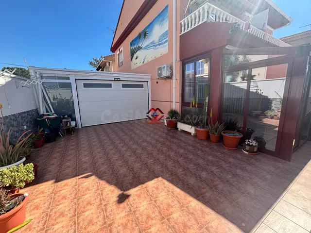 Innovación, eficiencia y confort en un exclusivo chalet de esquina en la Costa Cálida — 2