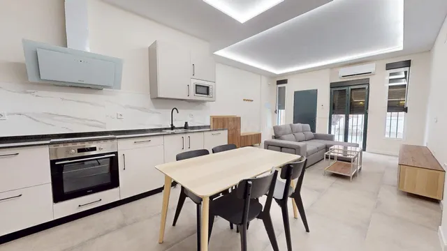 Descubre una vivienda diferente con encanto en Santa Rosa — 2