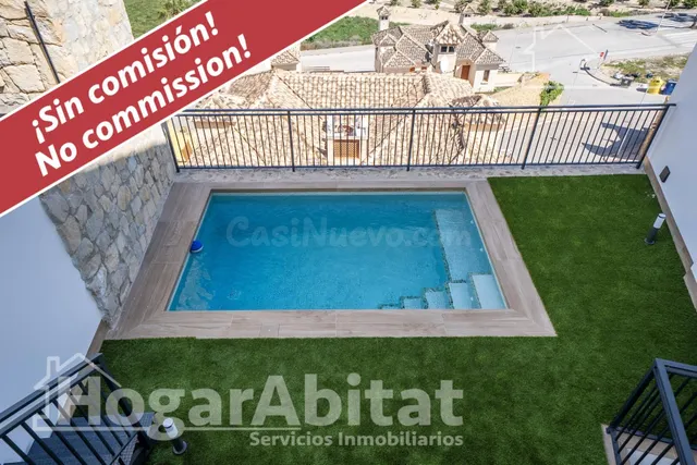 MARAVILLOSA VILLA DE LUJO A ESTRENAR CON PISCINA, GARAJE Y T - foto 5