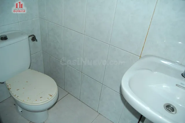 LOCAL COMERCIAL EN LA ZONA DE MARIÑAMANSA - foto 4