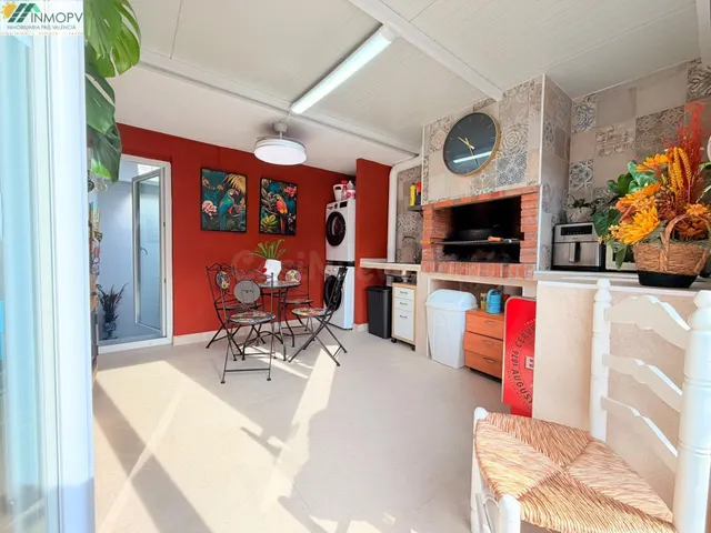 CASA ADOSADA EN VENTA EN EL CASCO ANTIGUO DE VINARÒS! - foto 5