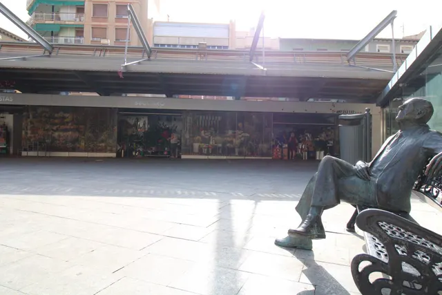Edificio en Venta en el Corazón de Alicante - Oportunidad Única — 7