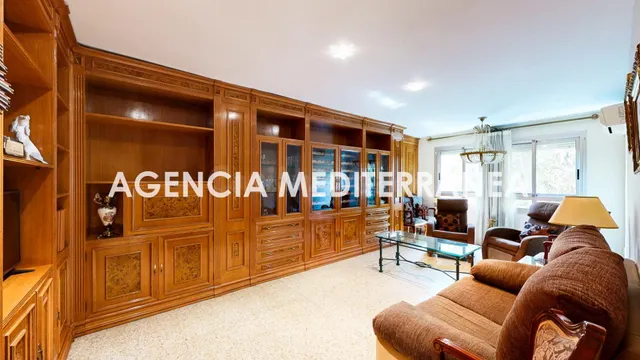 Piso en venta en Valencia, en calle Alboraya, CON GARAJE! - foto 3