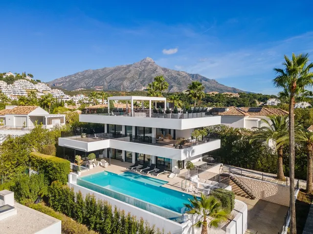Chalet 5 habitaciones 661m² en venta - Marbella — 49