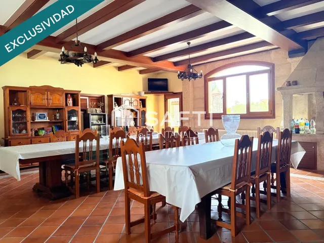 OPORTUNIDAD DE INVERSIÓN HOTELERA EN SANXENXO — 16