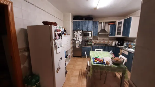 Piso de 3 dormitorios y parking en Turre — 4