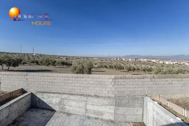 Parcela exclusiva con estructura de Chalet independiente y piscina en Urb. El Montecillo, Las Gabias — 26