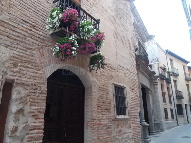 ALQUILER.-.GARAJE.-.CALLE SAN VALENTIN - foto 3
