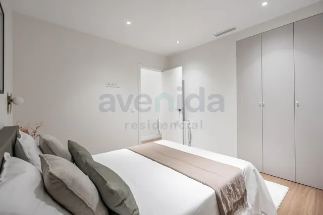 Exclusiva vivienda exterior en tercera planta — 29