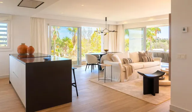 Obra nueva en casares con vistas al mar — 6