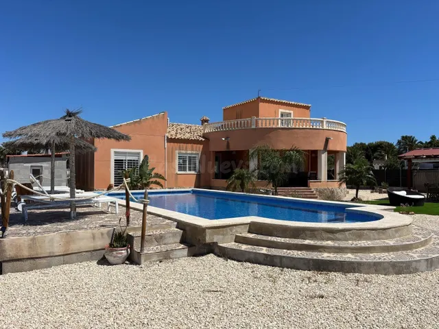 CHALET EN VENTA PARTIDA DAIMES