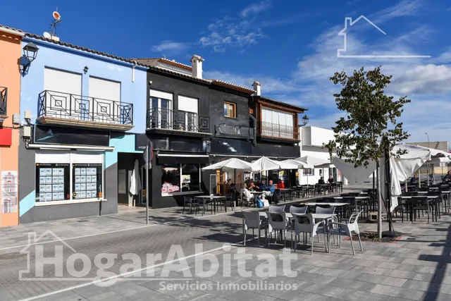 Amplio exterior y luminoso con terraza — 17