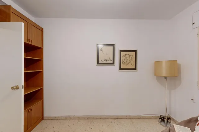 Vivienda en Avd. Río Segura — 26