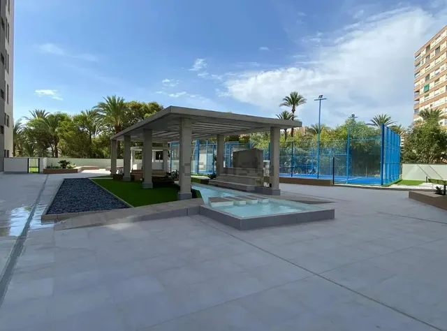 ALQUILER DE EXCELENTE VIVIENDA EN LA EXCLUSIVA ZONA DE PAU V / URBANIZACIÓN CON TODOS LOS SERVICIOS — 14
