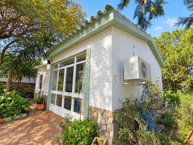 Casa independiente con piscina, porche y jardín en Castilblanco de los Arroyos — 39