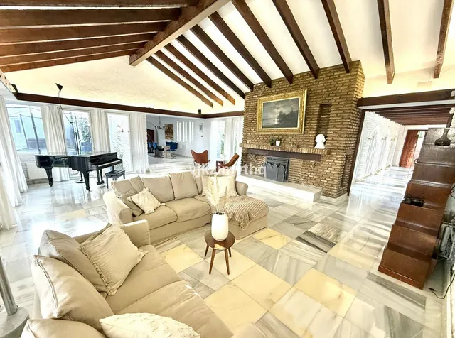 Chalet 6 habitaciones 637m² en venta - Centro — 15