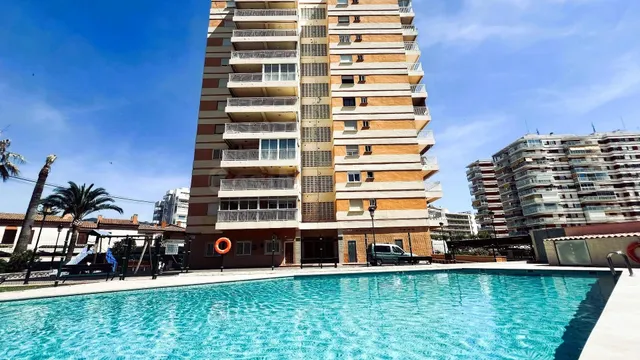 Apartamento en Estoril III, Benicàssim, con garaje y acceso 
