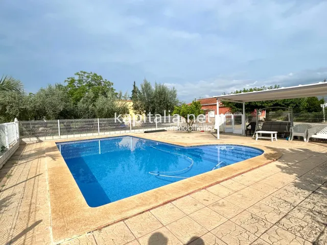 Casa de campo a la venta en Ontinyent. — 15