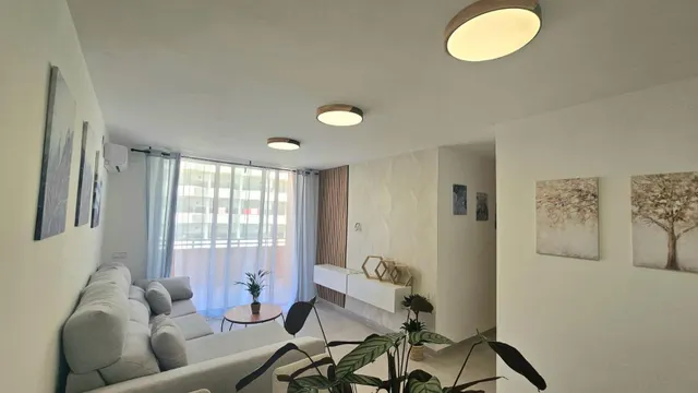 GRAN PISO EN LOS BOLICHES DE 3 DORMITORIOS A UN PASO DE LA PLAYA — 6