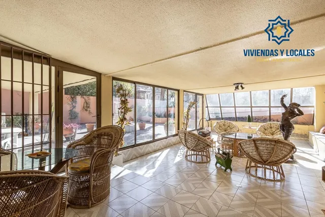 EXCLUSIVO PISO CON JARDÍN PRIVATIVO EN UNA DE LAS MEJORES URBANIZACIONES DE GRANADA — 11