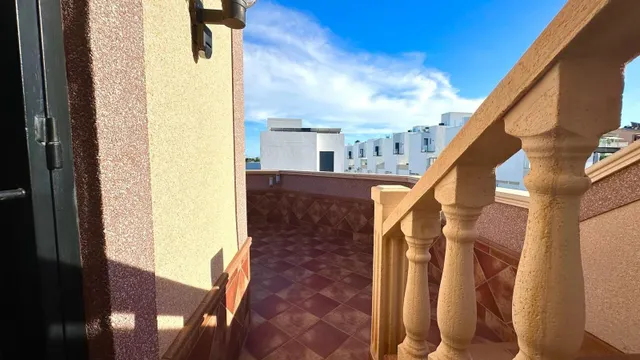 Casa 4 habitaciones 260m² en venta - La siesta — 35