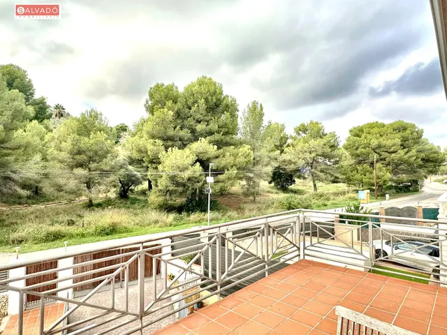 Casa con gran jardín, pérgola y barbacoa en Segur de Calafell !! — 30