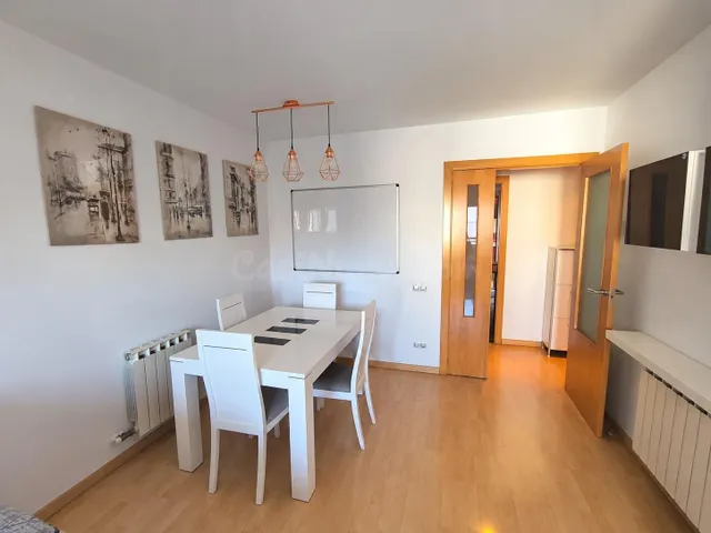 PISO DE ALQUILER CON TERRAZA - PISCINA COMUNITARIA Y PARQUING ADICIONAL — 3